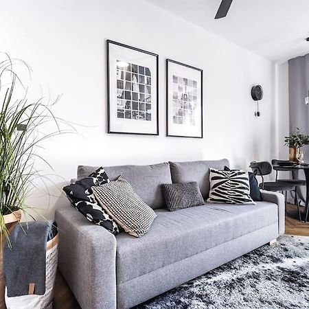 Myslbekova 5 Apartment Ostrava Luaran gambar